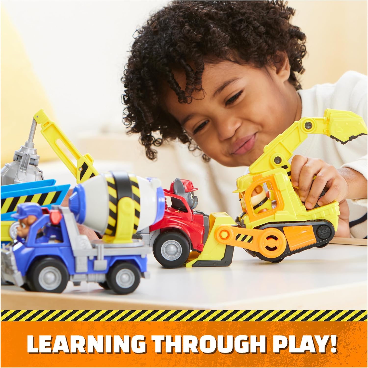 Rubble & Crew, Rubble’s Bulldozer Toy Truck with Movable Parts and a Collectible Action Figure, Kids Toys for Ages 3 and Up - Image 6